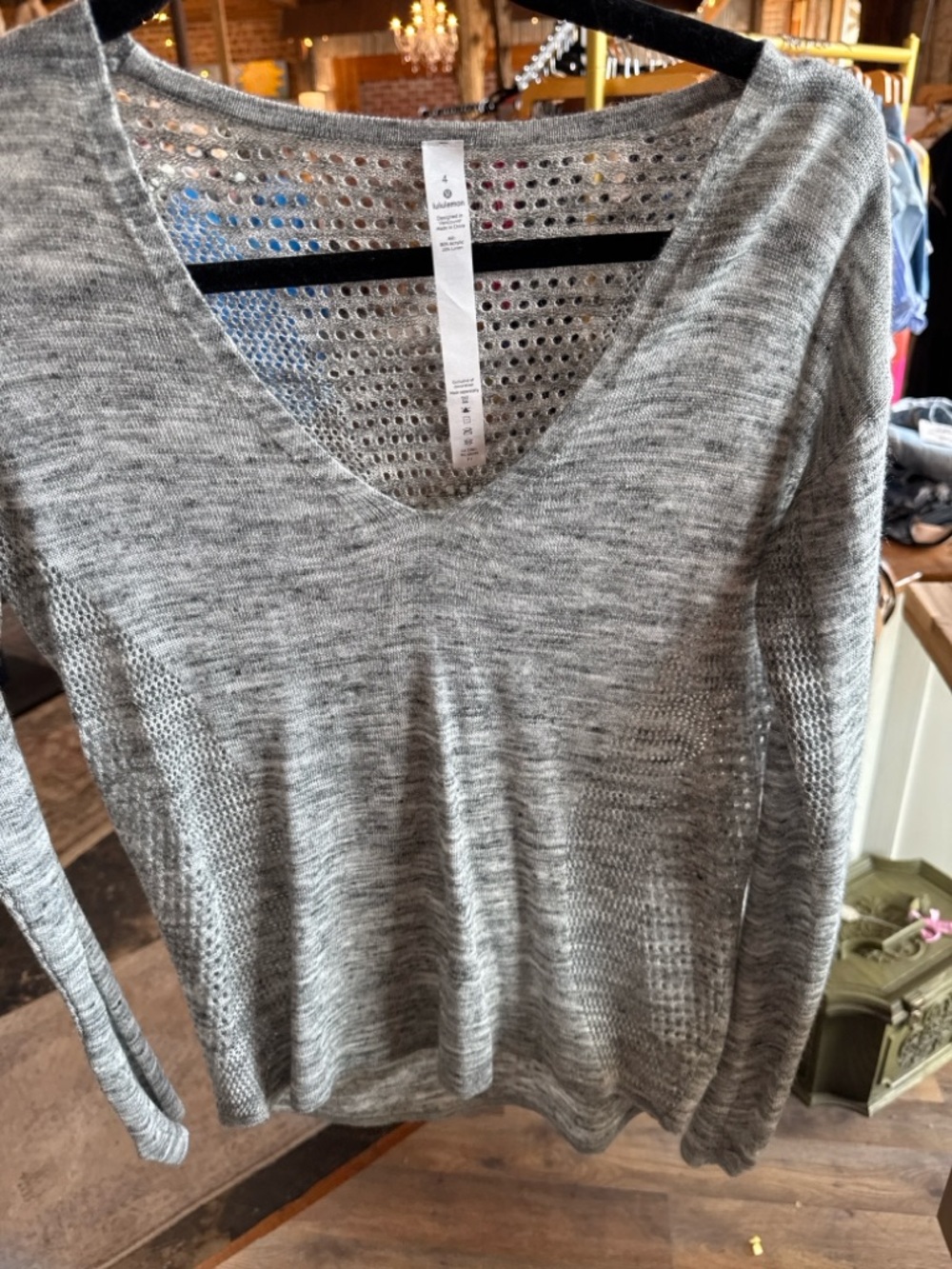 Lululemon Size 4 Lightweight Open Knit Sweater Gray Long Sleeve Layering Top